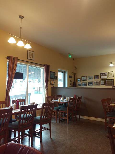Lyne's Corner Restaurant Lyne's Corner Restaurant